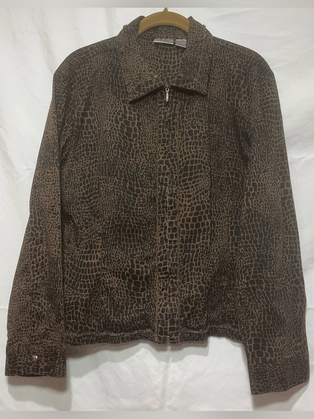 Chico's Animal Print Zip Jacket Size 2 Large Brown Croc Frayed Trim Stretch